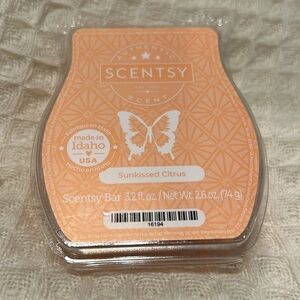 Submitted Citrus Scentsy Bar
